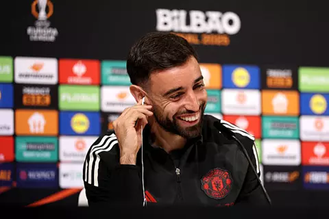 النصر يفشل في ضم قائد مانشستر يونايتد برونو فيرنانديز